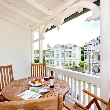 Belvedere بينز